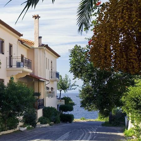 Anniska Hotel Kardamyli Exterior foto